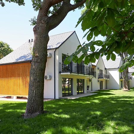 Apartamenty 7 Debow Pleśna Eksteriør billede