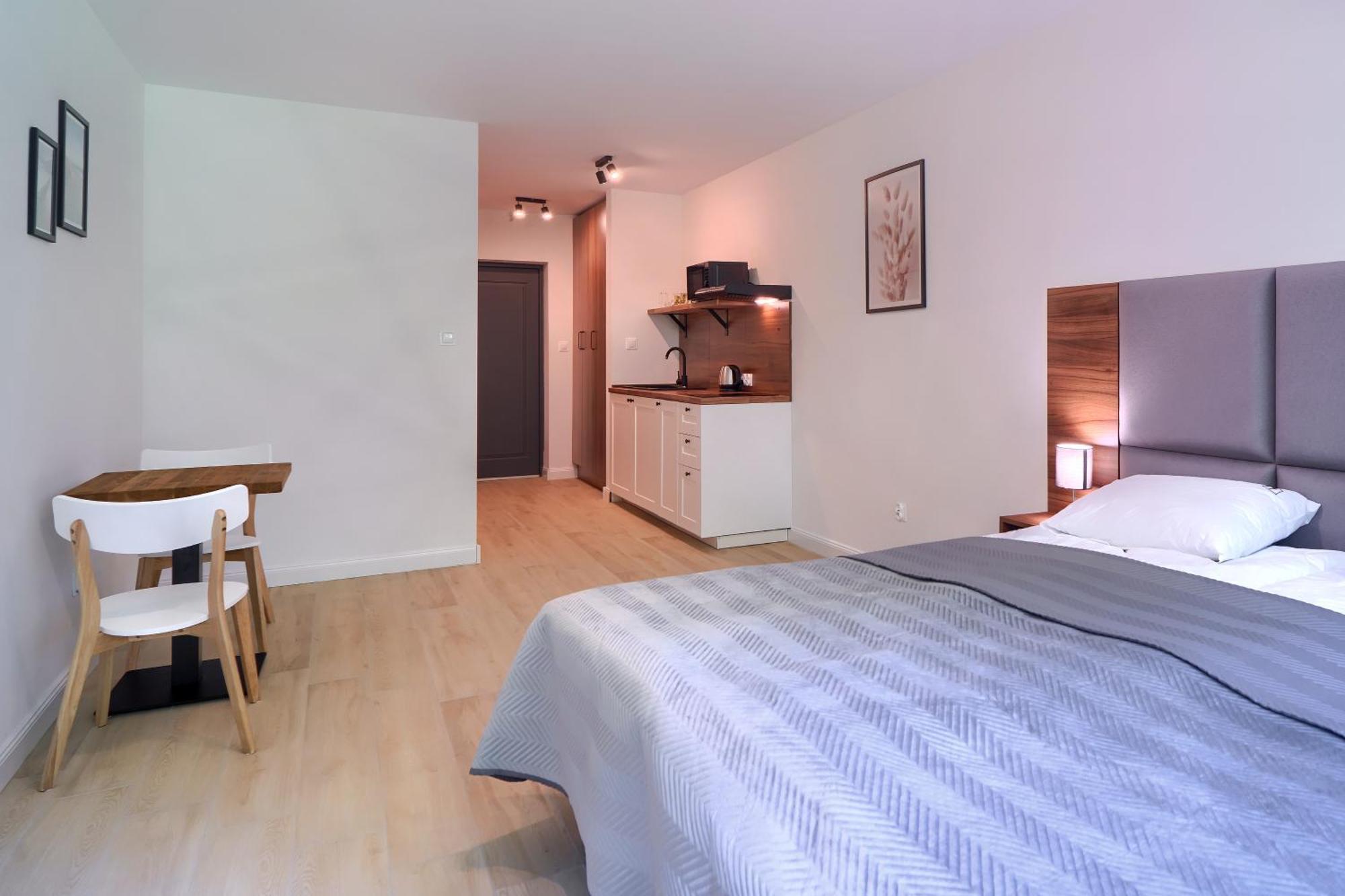 Apartamenty 7 Debow Pleśna Eksteriør billede